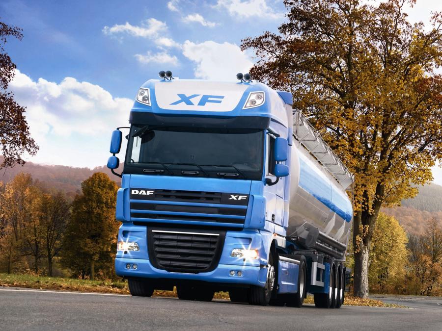 DAF XF105 4x2 FT Super Space Cab 2006 года  (фото 23 из 27)